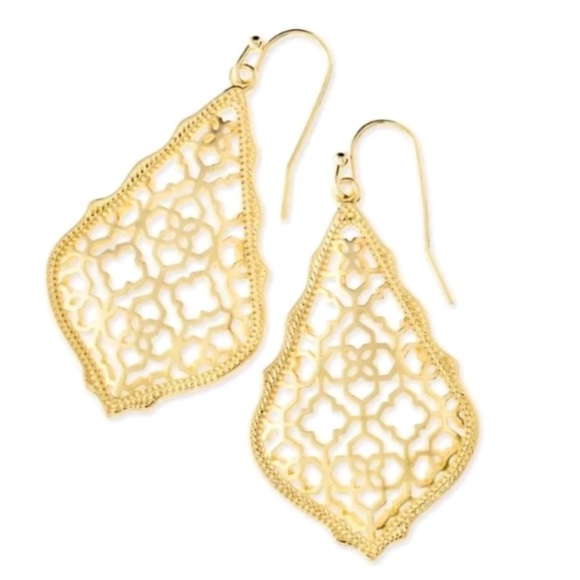KENDRA SCOTT • Addie Filigree Drop Earrings - Picture 1 of 4